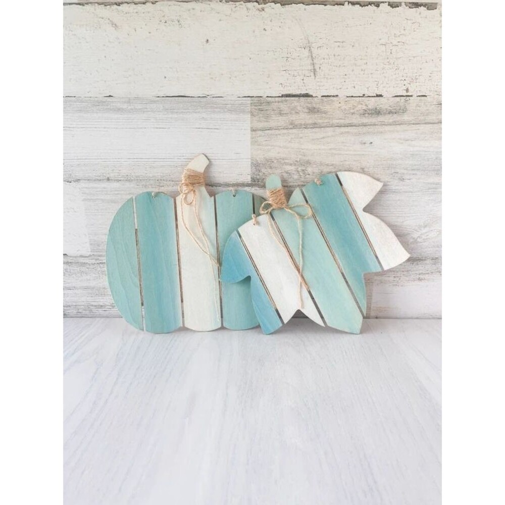 Aqua Ombre Fall Decor